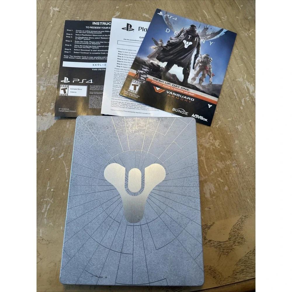 Destiny PlayStation 4 PS4 Game Steelbook Excellent Condition